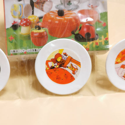 Re-Ment Fairytale Tableware #8 Red Riding Hood Plate with Stand (Sealed, Pre-Owned)