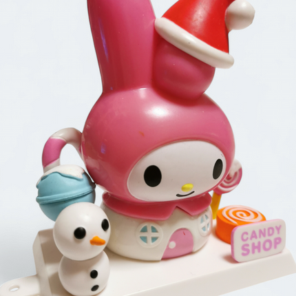 Sanrio My Melody with Snowman – 4" Candy Shop Christmas Figure (Pre-Owned)