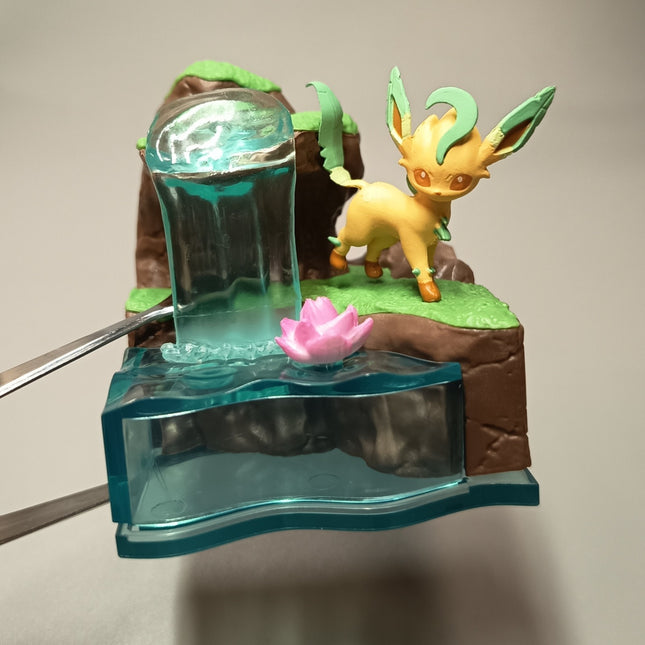 Pokemon World 2 Leafeon Mystic Spring 3" Mini Figure – Re-ment (Pre-Owned)