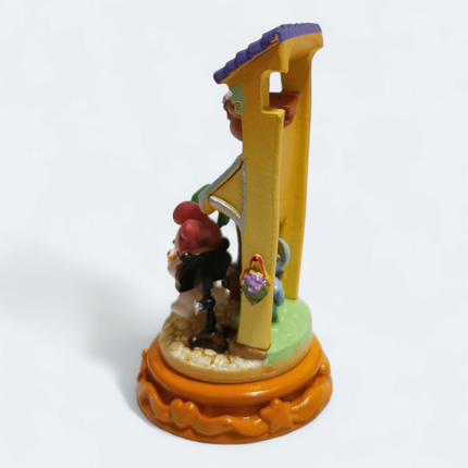 Sanrio My Melody at Cafe – 3" Kaiyodo Figure (2004) (Pre-Owned)