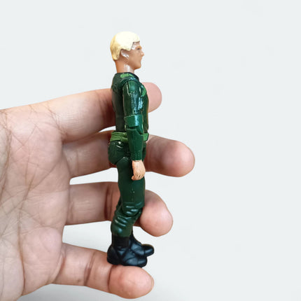 GI Joe Infantry Division V5 – 3.75" Figure w Damaged Arm (Hasbro 2005, Pre-Owned)