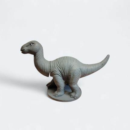 Jurassic World Apatosaurus – 2" Dinosaur Figure (TCC Global, Pre-Owned)