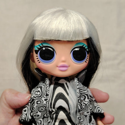 LOL Surprise OMG Groovy Babe – 9" Fashion Doll (Pre-Owned)