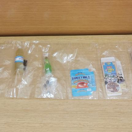 MegaHouse Import Market #3 Cereal, Chocolate Drink & Water – Sealed Mini Set