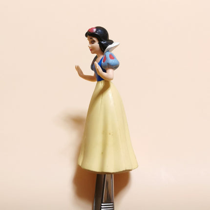 Mattel Disney Snow White 3" Mini Figure – 1993 Cake Topper (Pre-Owned)