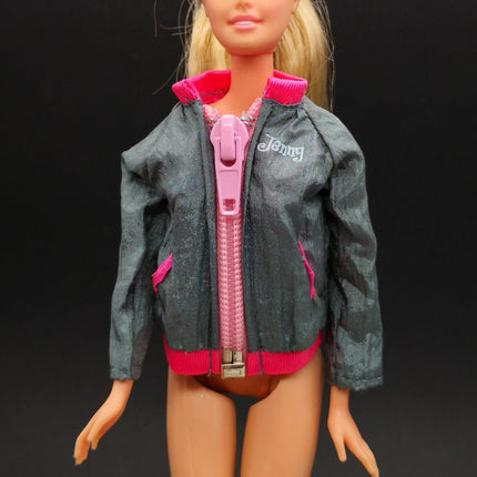 1/6 Scale Gray Windbreaker Jacket – Takara for Jenny (Pre-Owned)