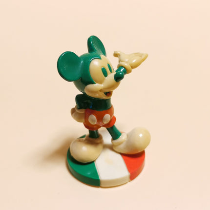 Tokyo DisneySea Mickey Mouse Italiano 2.25" Mini Figure – Yellowed (Pre-Owned)