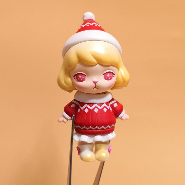 Pop Mart x Bunny Christmas Outfit – 3.5" Designer Vinyl Figure (Pre-Owned)