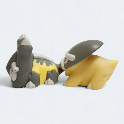 Pokemon Shieldon & Bastiodon 1.5" Finger Puppet – Catch Them All (Bandai, Pre-Owned)