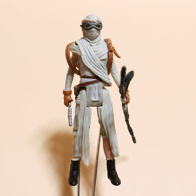 Star Wars Rey Jakku Force Awakens – 3.75" Scavenger Speeder Pilot Figure (Pre-Owned)