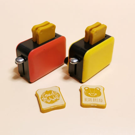 Pop-Up Toaster with Bread 2" Miniatures – Lot of 2 Dollhouse Food (Pre-Owned)