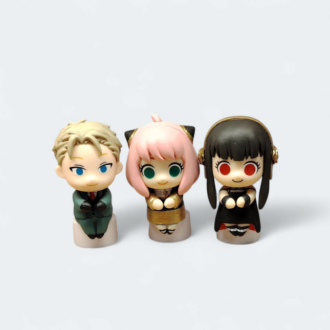 Takara Tomy Spy Family Anya Yor Loid – 1.5" Sitting Figure Lot of 3 (Pre-Owned)