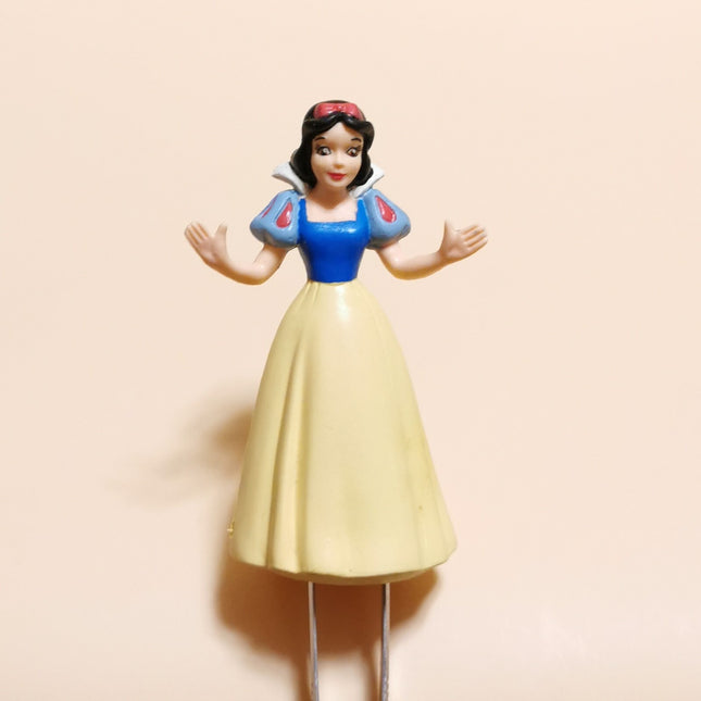 Mattel Disney Snow White 3" Mini Figure – 1993 Cake Topper (Pre-Owned)
