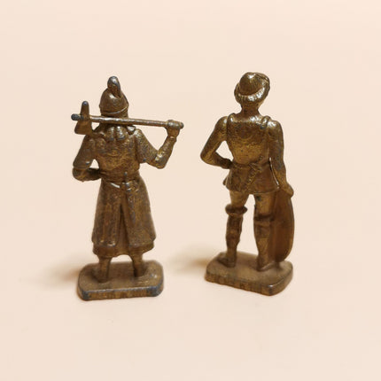 Huns Metal Miniature Kinder Surprise Toy – 1.5" Figure (Pre-Owned)