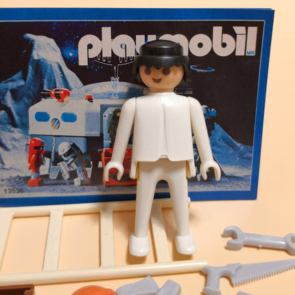 Vintage 1976 Playmobil MEXICO 13311 CONSTRUCTION CREW WORKER w TOOLS Lyra RARE