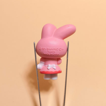 Sanrio My Melody Eating Donut – 2" Pink Series Figure (2021) (Pre-Owned)