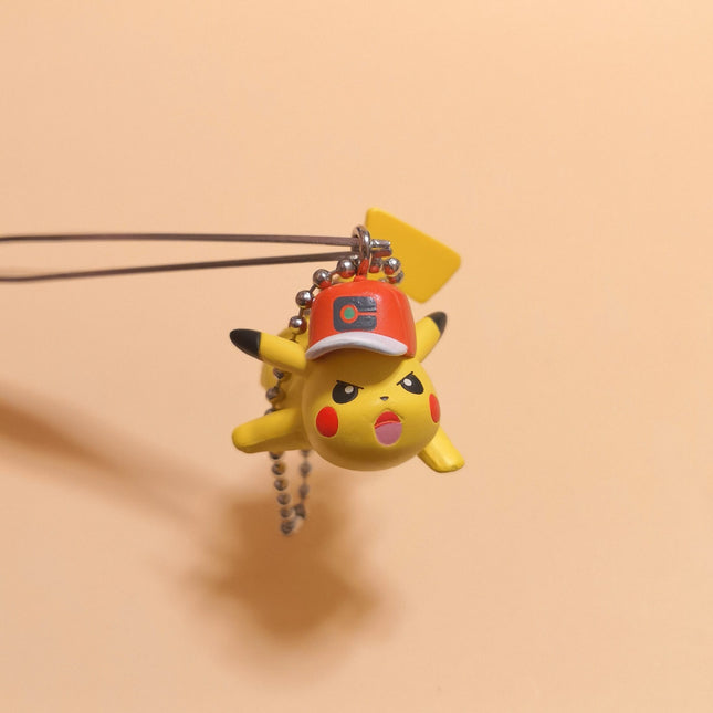Pokemon Attack Pikachu 1" Mini Figure – Charm Keychain (Bandai, Pre-Owned)
