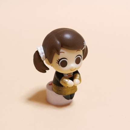 Spy x Family Becky Blackbell Sitting 1.5" Mini Figure – Deformed Anime Toy (Pre-Owned)