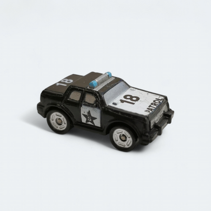 Funrise Black & White Police Patrol Sheriff Car – Micro Machines (90s, Pre-Owned)