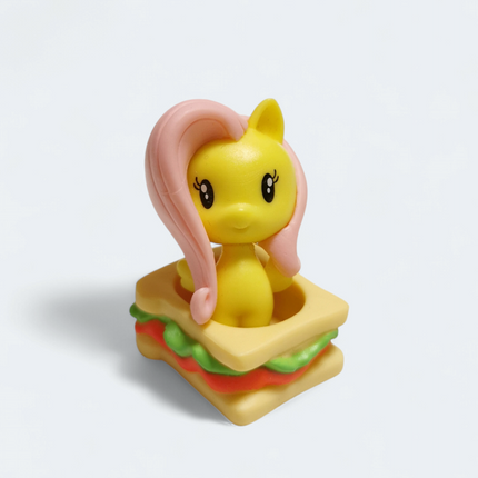 My Little Pony Cutie Mark Crew Fluttershy with Sandwich – 1.5" Figure (Pre-Owned)