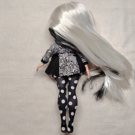 LOL Surprise OMG Groovy Babe – 9" Fashion Doll (Pre-Owned)