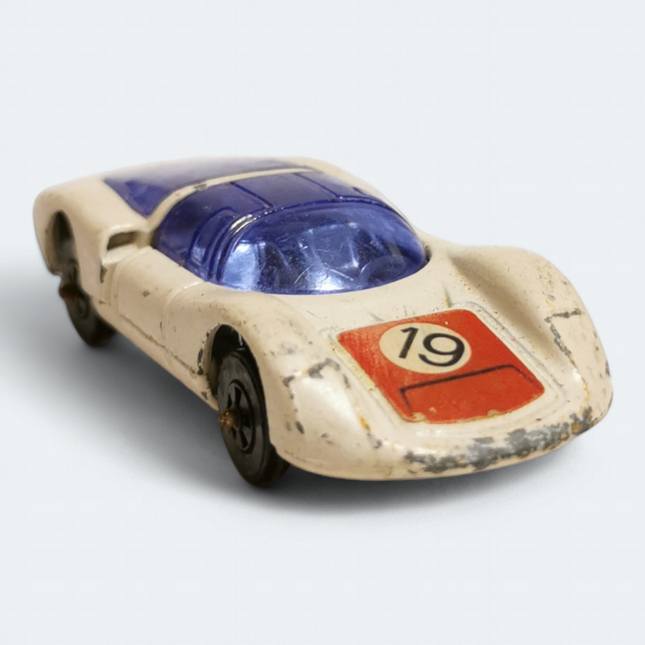 Vintage Corgi Jr. Porsche Carrera 6 White – #19 Whizzwheels 70s (Fair, Pre-Owned)