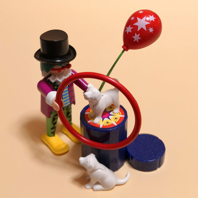 Playmobil CIRCUS CLOWN w BALLOON HOLA HOOP & DOGS Toy Figure 4760 Special Plus