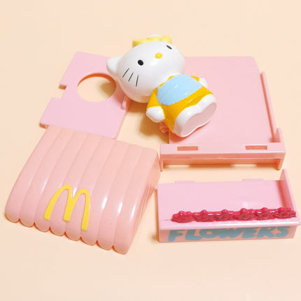 Sanrio Hello Kitty in Flower Shop – 3" McDonald’s Figure (2003) (Pre-Owned)