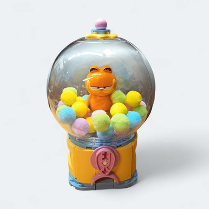 Pantasy GARFIELD in CAPSULE MACHINE 5" Model Kit Figure Building Block Toy CUTE