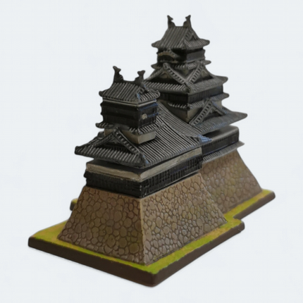 Japan Kyushu Kumamoto Castle Model – 2" Miniature Building (Kaiyodo, Pre-Owned)