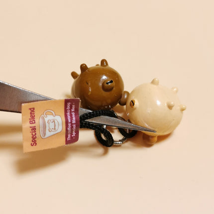 Mocainu Brown & Beige Coffee Bean Dog – 3/4" Keychain (Japan, Rare, Pre-Owned)