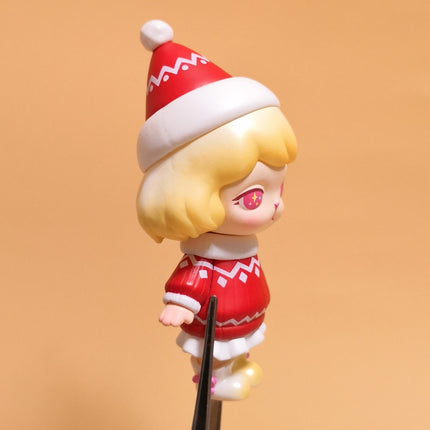 Pop Mart x Bunny Christmas Outfit – 3.5" Designer Vinyl Figure (Pre-Owned)