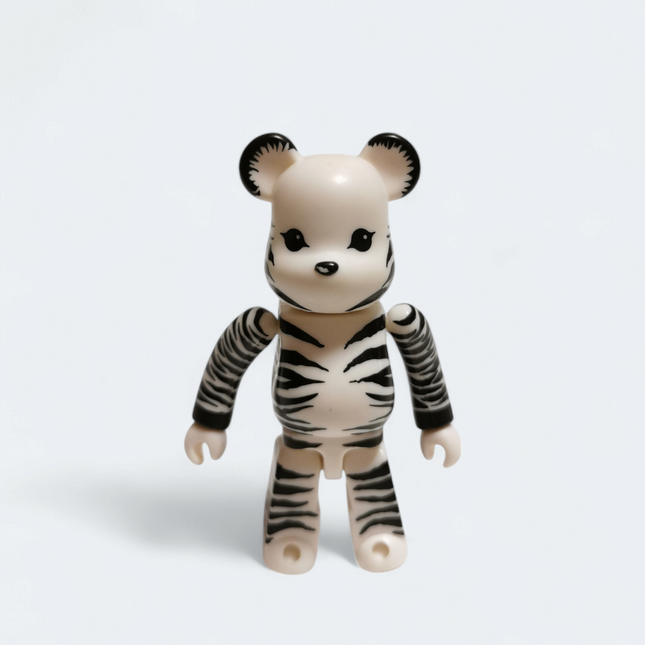 Medicom Bearbrick ANIMAL ZEBRA B&W 100% be@rbrick S3 Series 3 Toy Figure