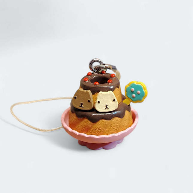Capybara-san Cake 1" Keychain Charm – Miniature Dollhouse Figure (Pre-Owned)
