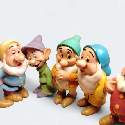 Disney Seven Dwarfs – 2" Figure Lot of 7 (Pre-Owned)