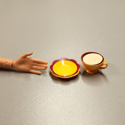 Re-Ment Miniature Yellow Cup & Plate with Coffee – Table Set (Pre-Owned)