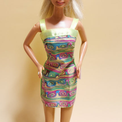 Mattel Barbie Green Pattern Dress – 90s Summer (Pre-Owned)