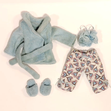 1/6 Scale Light Blue Pajama Robe – for Licca Blythe (Pre-Owned)