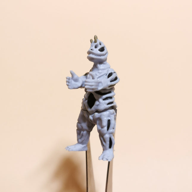 Ultraman Kaiju Seabos / Seabozu 2" Mini Figure – Bandai Diorama Toy (Pre-Owned)