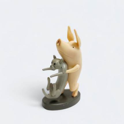 Miniature Olivia the Pig with Cat – 1.5" Figure (Japan, Pre-Owned)