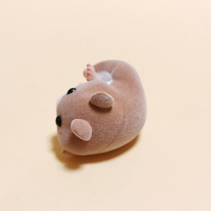 Light Brown Chubby Hamster 1.75" Flocked Mini Figure – Dollhouse Pet (Pre-Owned)