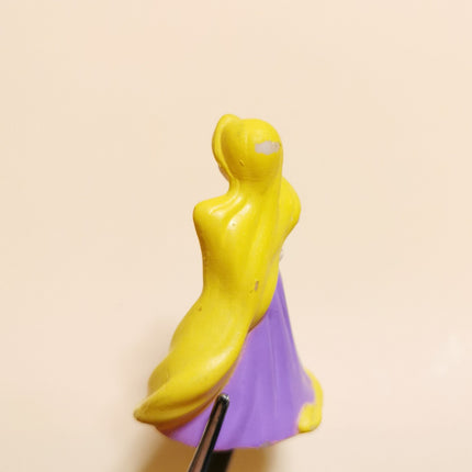 Rapunzel 2" Dollhouse Mini Figure – Disney Diorama Cake Topper (Pre-Owned)