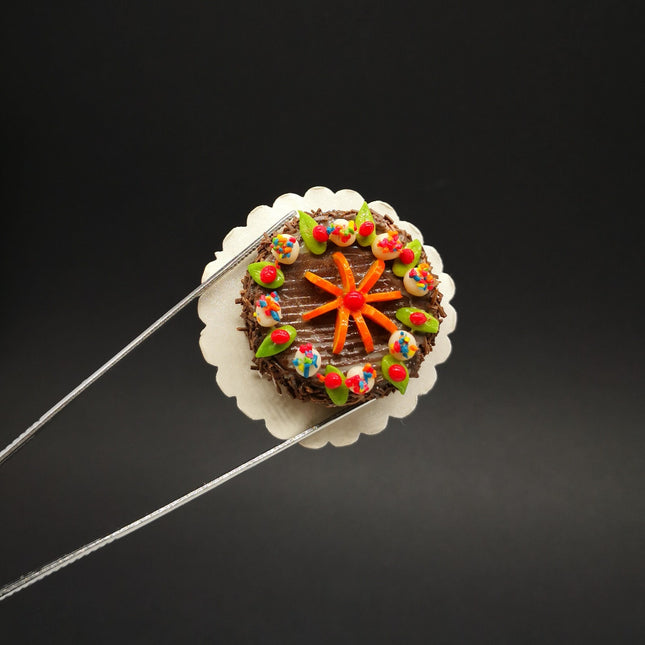 Handmade Chocolate Orange Cake 1.5" Miniature – Dollhouse Food (Pre-Owned)