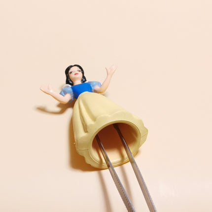 Mattel Disney Snow White 3" Mini Figure – 1993 Cake Topper (Pre-Owned)