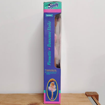 Hasbro Sindy Ballerina Pirouette – Danseuse Etoile 1995 (Pre-Owned)