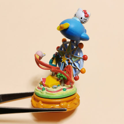 Sanrio Carnival Hello Kitty – 3" Dream Party Figure (Pre-Owned)