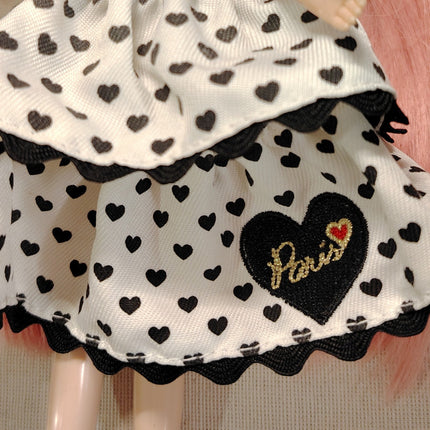 Hasbro Blythe Cherie Babette Black Heart Dress – Paris Outfit (Rare, Pre-Owned)