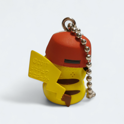 Pokemon Pikachu with Ash's Hat 1.5" Keychain – Charm (Bandai 2017, Pre-Owned)
