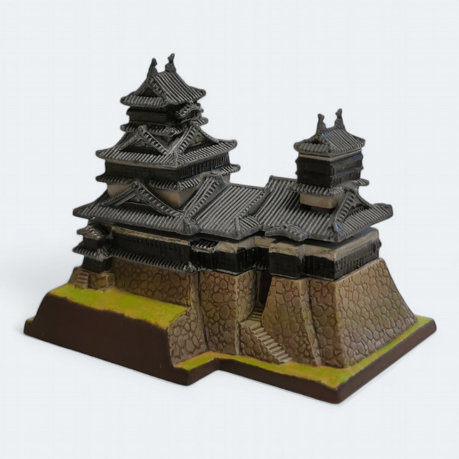 Japan Kyushu Kumamoto Castle Model – 2" Miniature Building (Kaiyodo, Pre-Owned)
