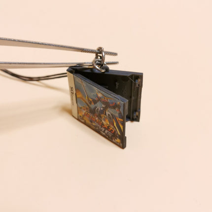 Nintendo NDS Game Disc 1" Keychain – Miniature Dollhouse Toy by Yujin (Pre-Owned)